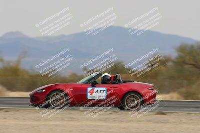 media/Jan-25-2025-SCCA SD (Sat) [[918ace9a21]]/3-Early Intermediate/Session 2 Turn 3 Inside Speed Pans/